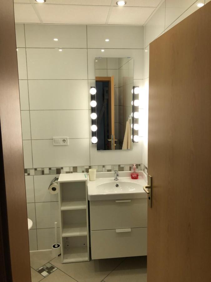 Room 4 You Düsseldorf Eksteriør bilde